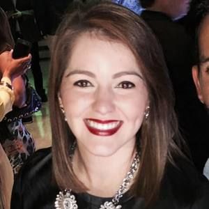 Meet your Posher, Elinor